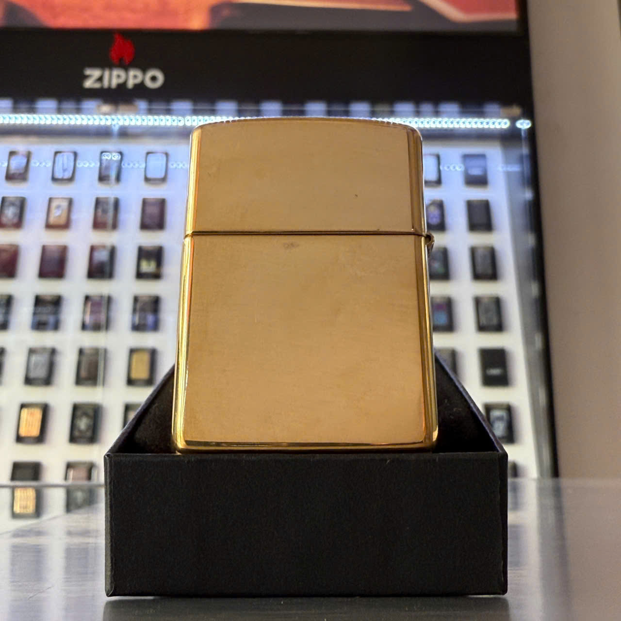 Zippo Armor 169 - High Polish Brass - Hình ảnh 3
